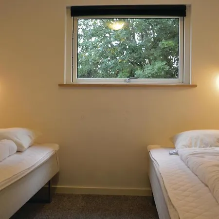 Five-bedroom Holiday In Holiday home