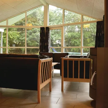 Five-bedroom Holiday In Tatil Evi